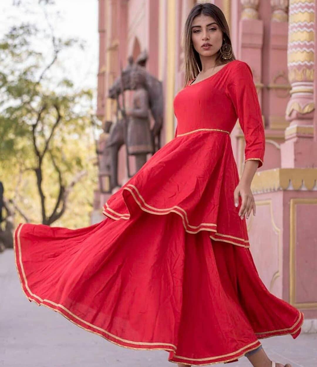 Red Kurti