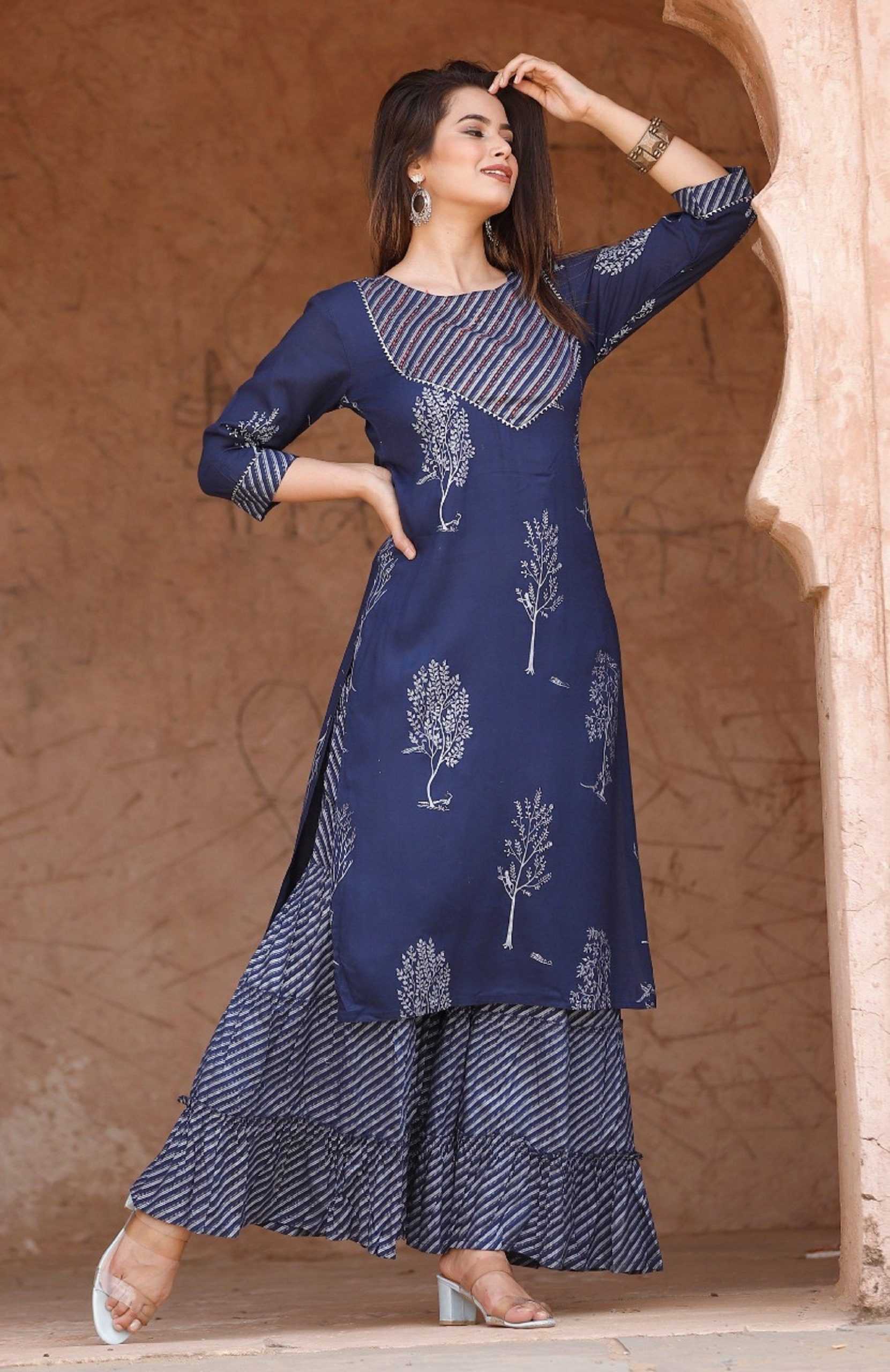 Red Kurti - Image 4